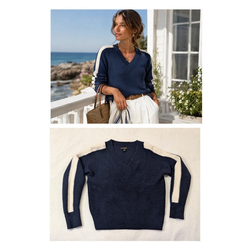 Cashmere Banana Republic Navy Blue w/White Stripe V-Neck Sweater